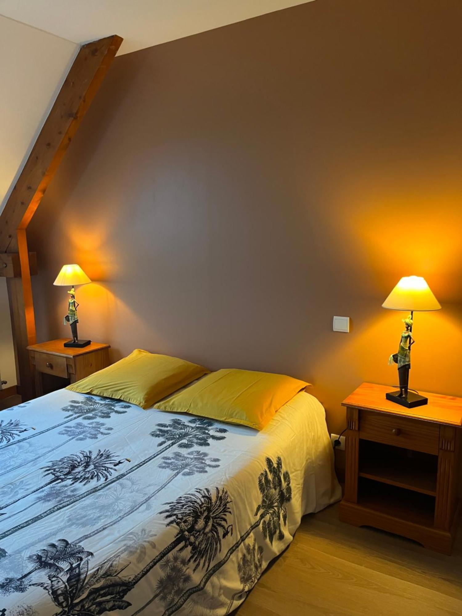 Le Moulin De La Butte Bed & Breakfast Huisnes-sur-Mer Bagian luar foto